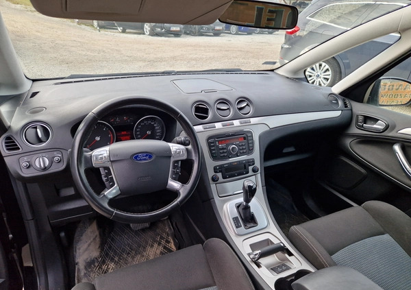 Ford S-Max cena 24900 przebieg: 214000, rok produkcji 2011 z Skwierzyna małe 46